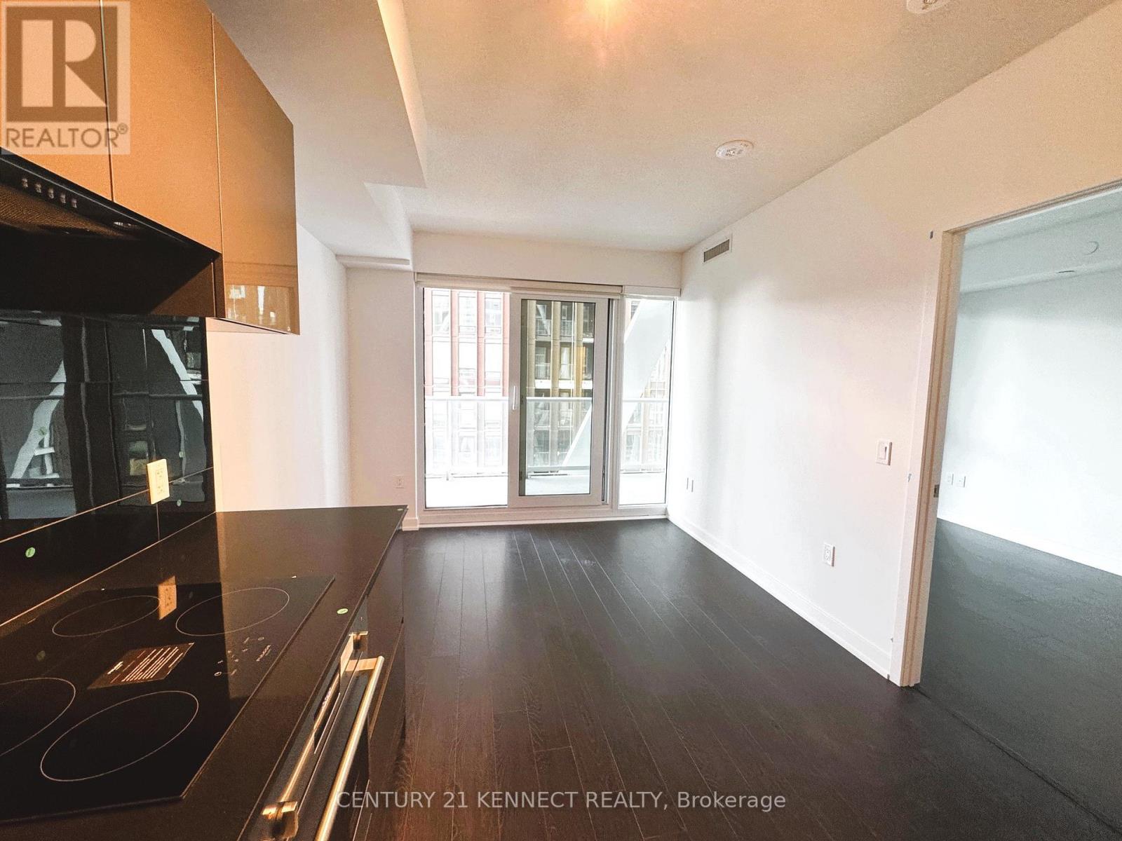 1821 - 230 Simcoe Street, Toronto, Ontario  M5T 0G7 - Photo 3 - C12923390