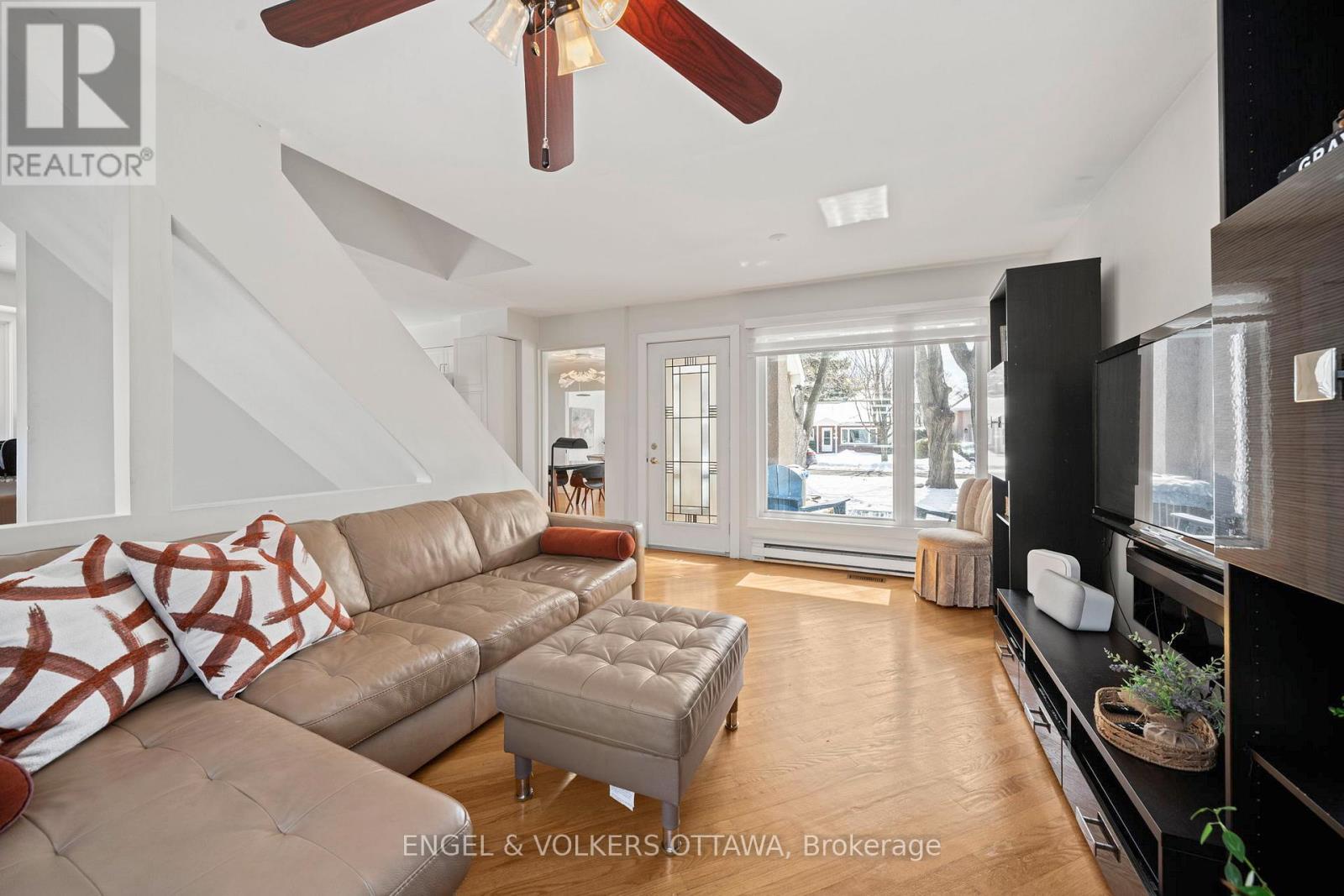 315 Frost Avenue, Ottawa, Ontario  K1H 5J1 - Photo 10 - X12923308