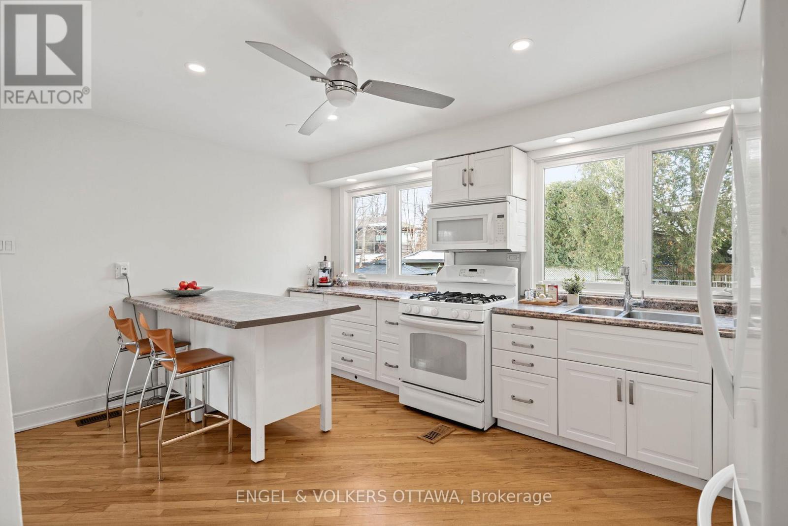 315 Frost Avenue, Ottawa, Ontario  K1H 5J1 - Photo 12 - X12923308