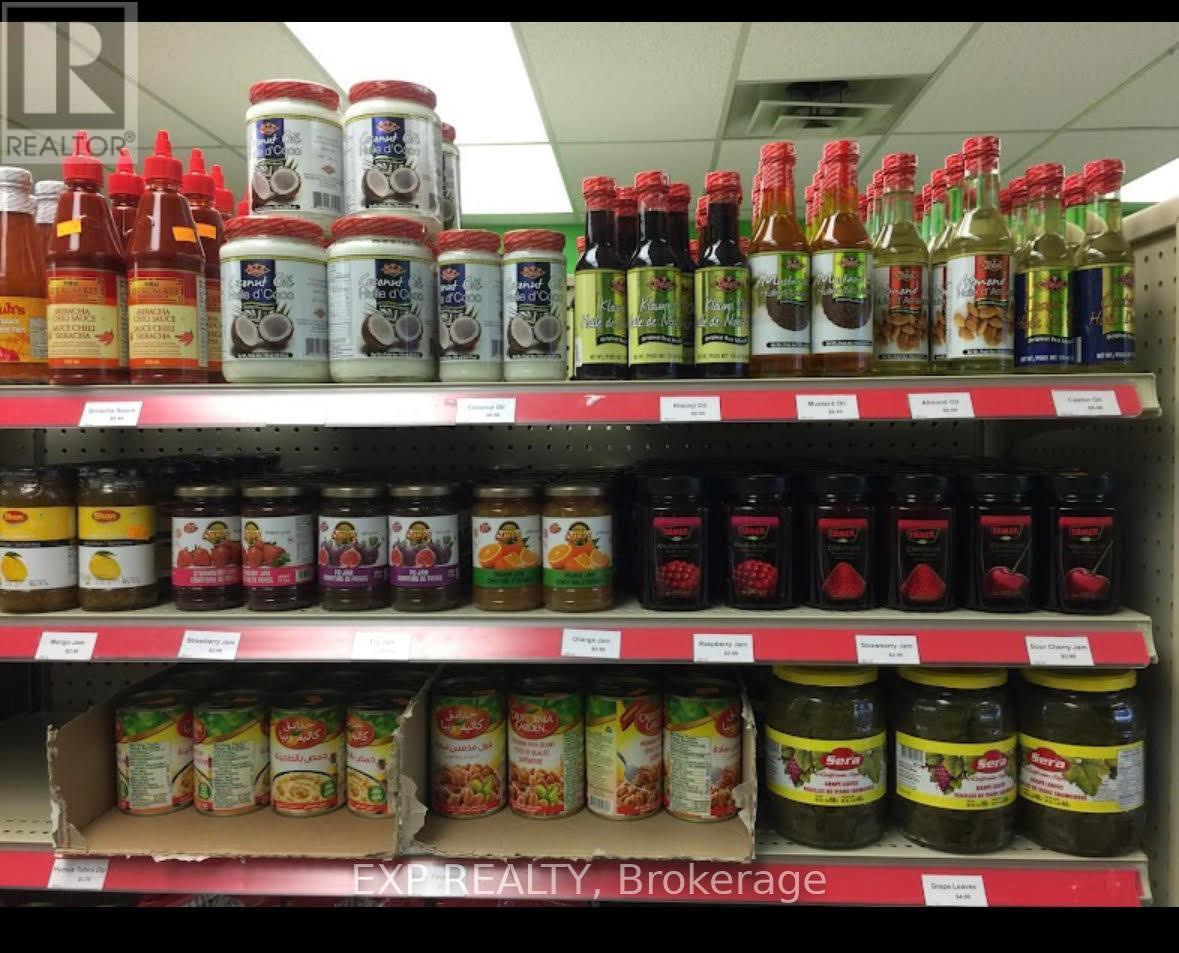 109 Mann Avenue E, Ottawa, Ontario  K1N 5A4 - Photo 2 - X12923312