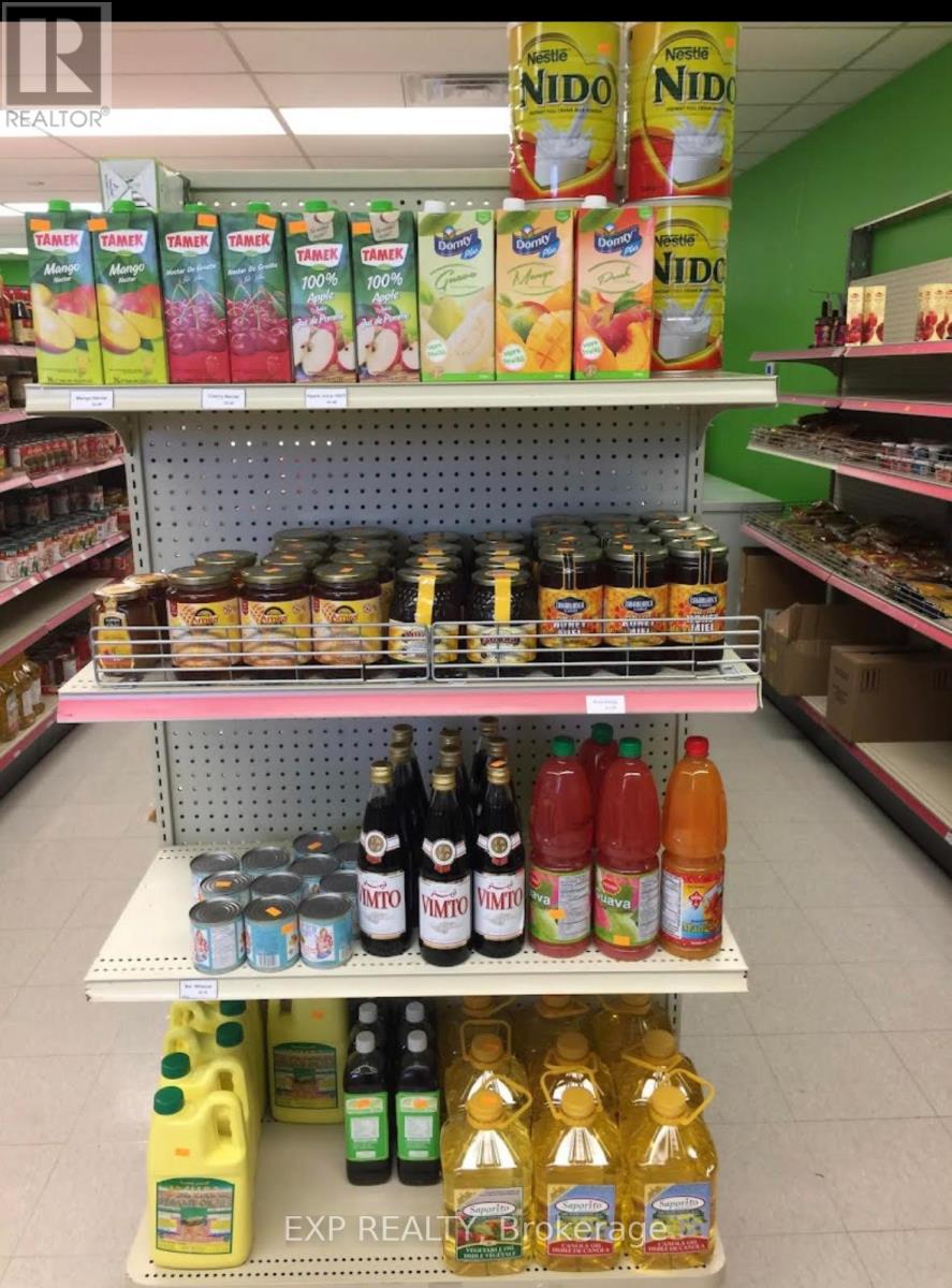 109 Mann Avenue E, Ottawa, Ontario  K1N 5A4 - Photo 4 - X12923312