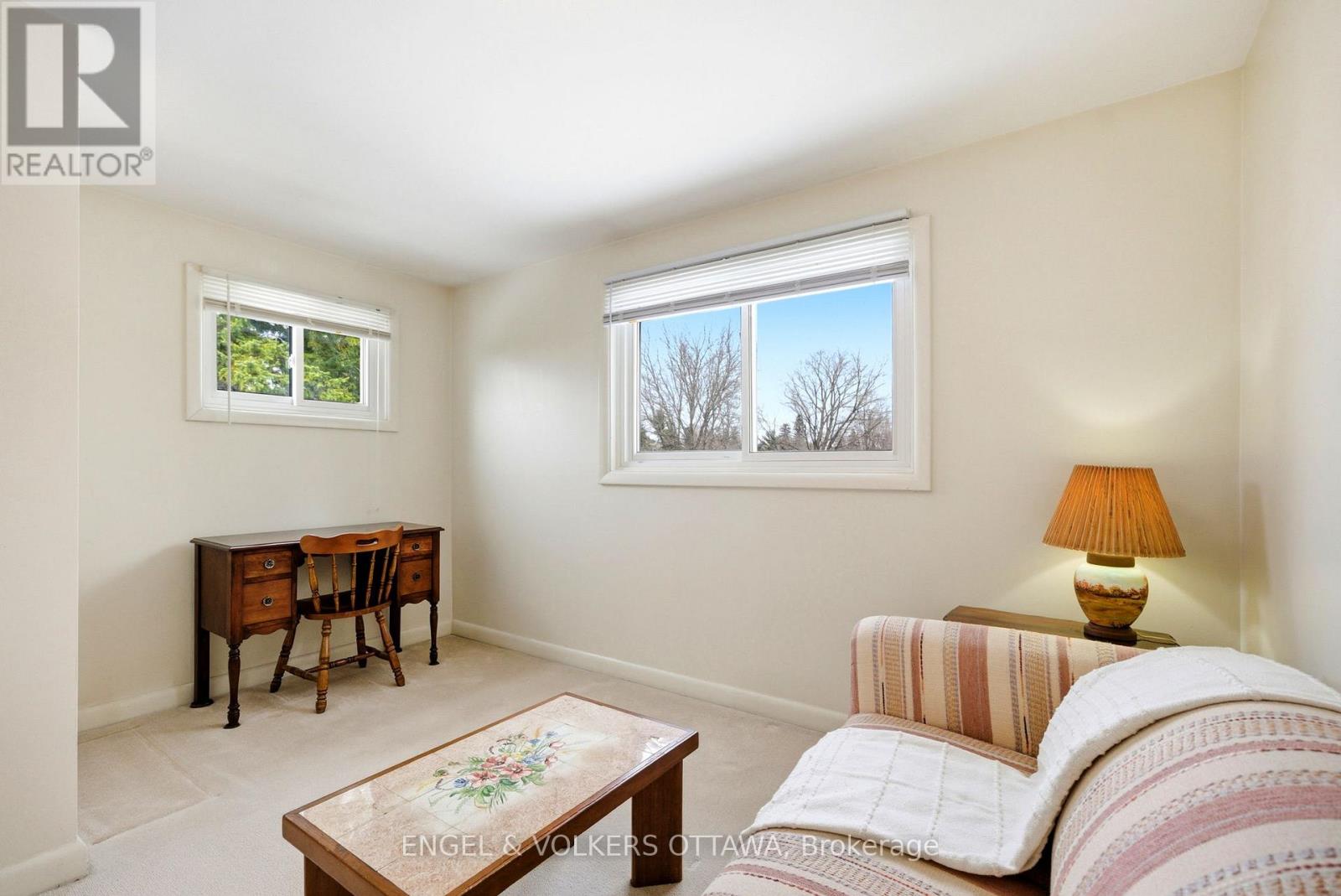 1148 Castle Hill Crescent, Ottawa, Ontario  K2C 2A8 - Photo 22 - X12923426