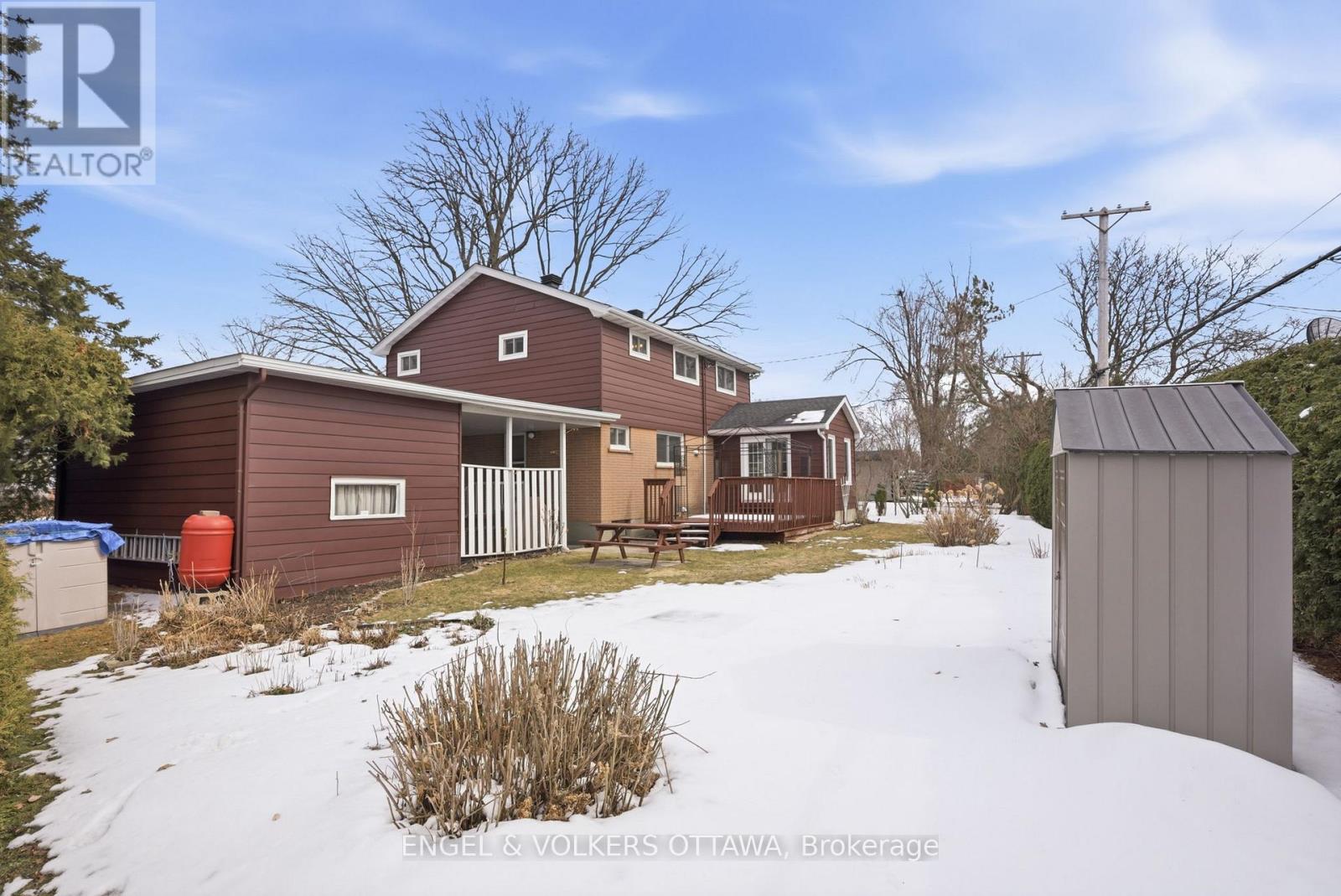 1148 Castle Hill Crescent, Ottawa, Ontario  K2C 2A8 - Photo 35 - X12923426