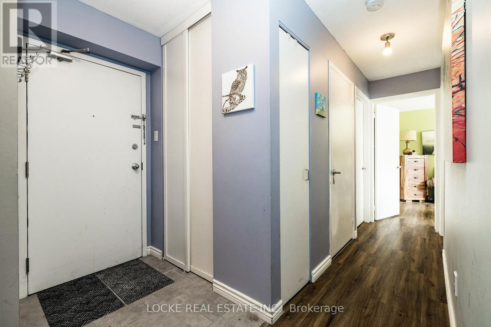 105 - 250 Brittany Drive, Ottawa, Ontario  K1K 4M1 - Photo 11 - X12923466