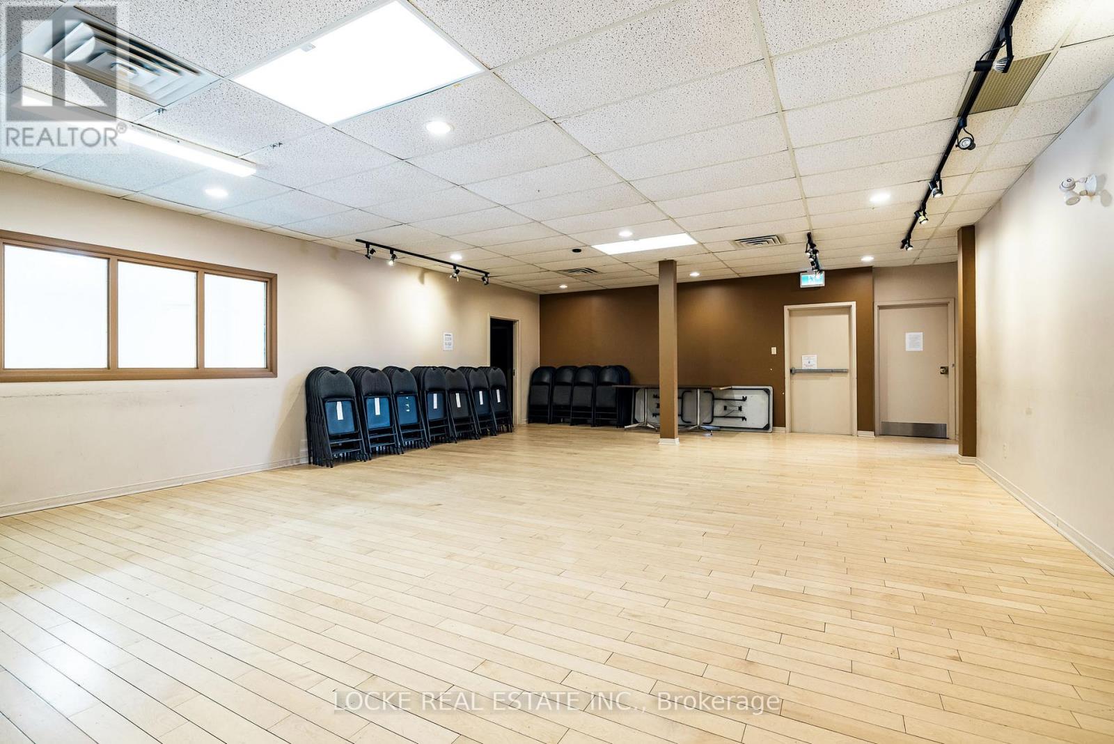 105 - 250 Brittany Drive, Ottawa, Ontario  K1K 4M1 - Photo 27 - X12923466