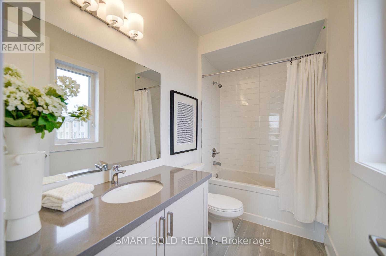 72 Meizhou Avenue, Markham, Ontario  L6C 3N1 - Photo 25 - N12922252