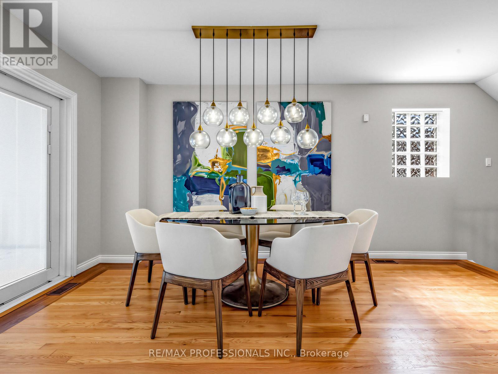 23 Mckayfield Road, Toronto, Ontario  M4J 4P6 - Photo 10 - E12923334