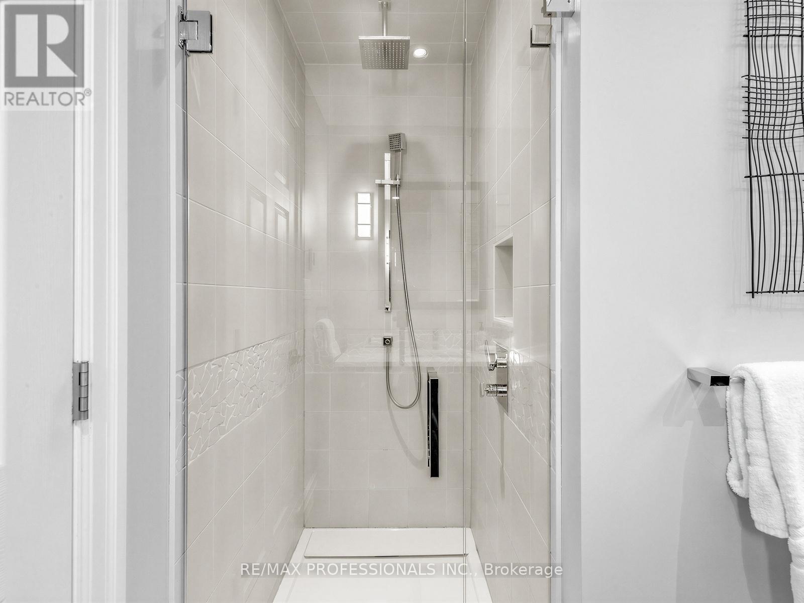 23 Mckayfield Road, Toronto, Ontario  M4J 4P6 - Photo 26 - E12923334