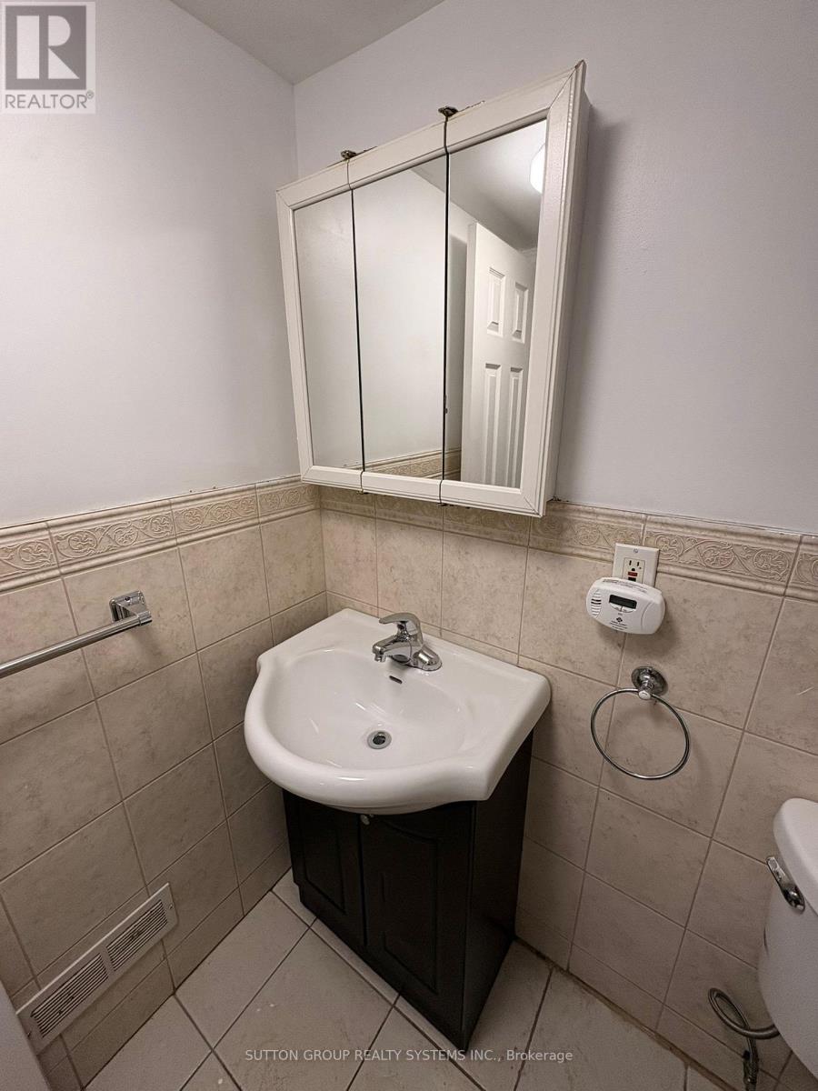 B2 - 83 Dawes (Basement) Road, Toronto, Ontario  M4C 5B2 - Photo 3 - E12923444