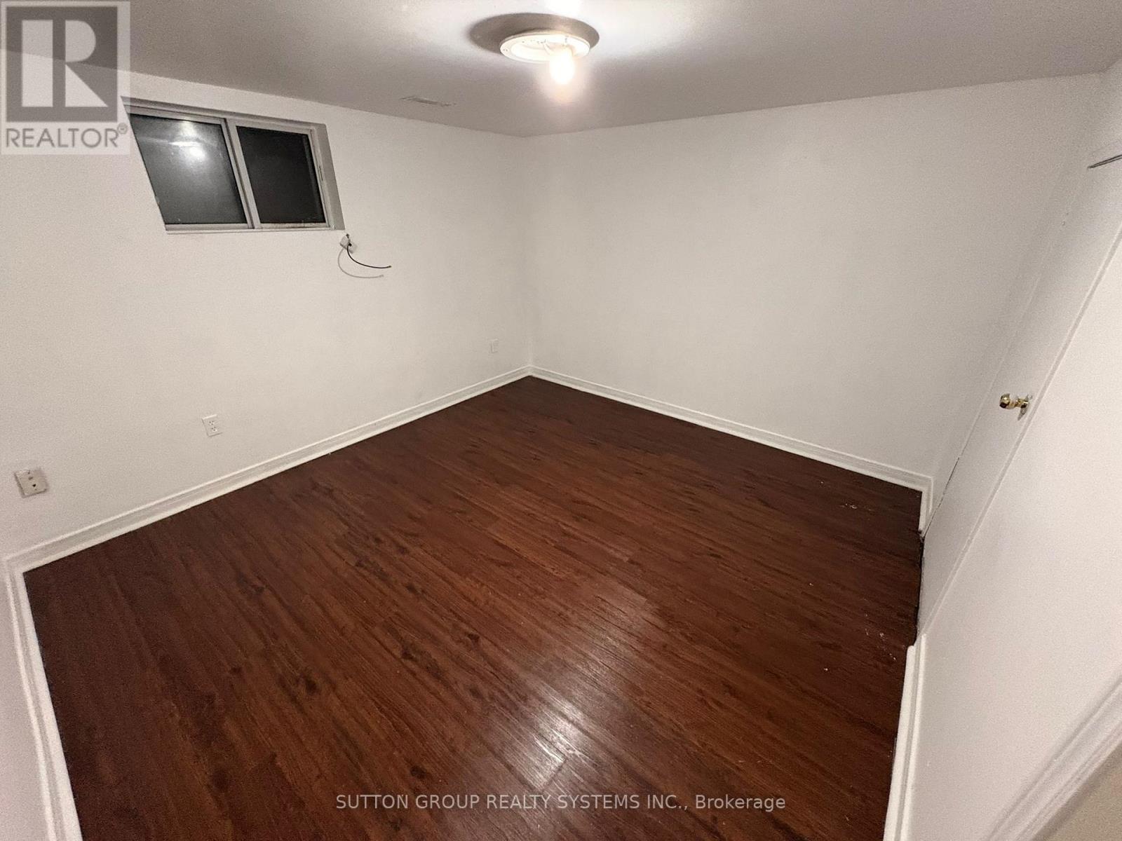 B2 - 83 Dawes (Basement) Road, Toronto, Ontario  M4C 5B2 - Photo 8 - E12923444