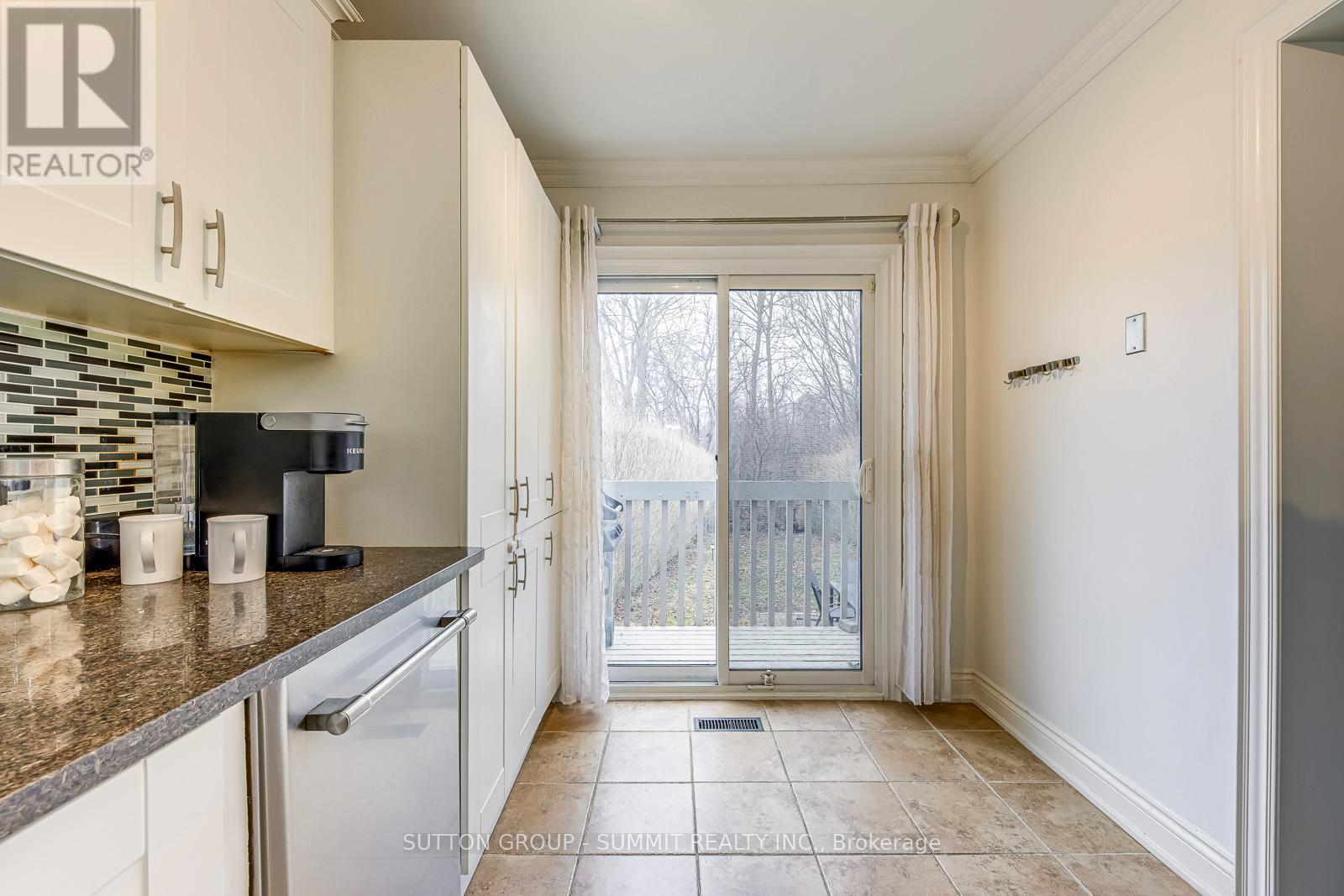 46 Frazer Road, Ajax, Ontario L1S 4B2 - Photo 11 - E12923496