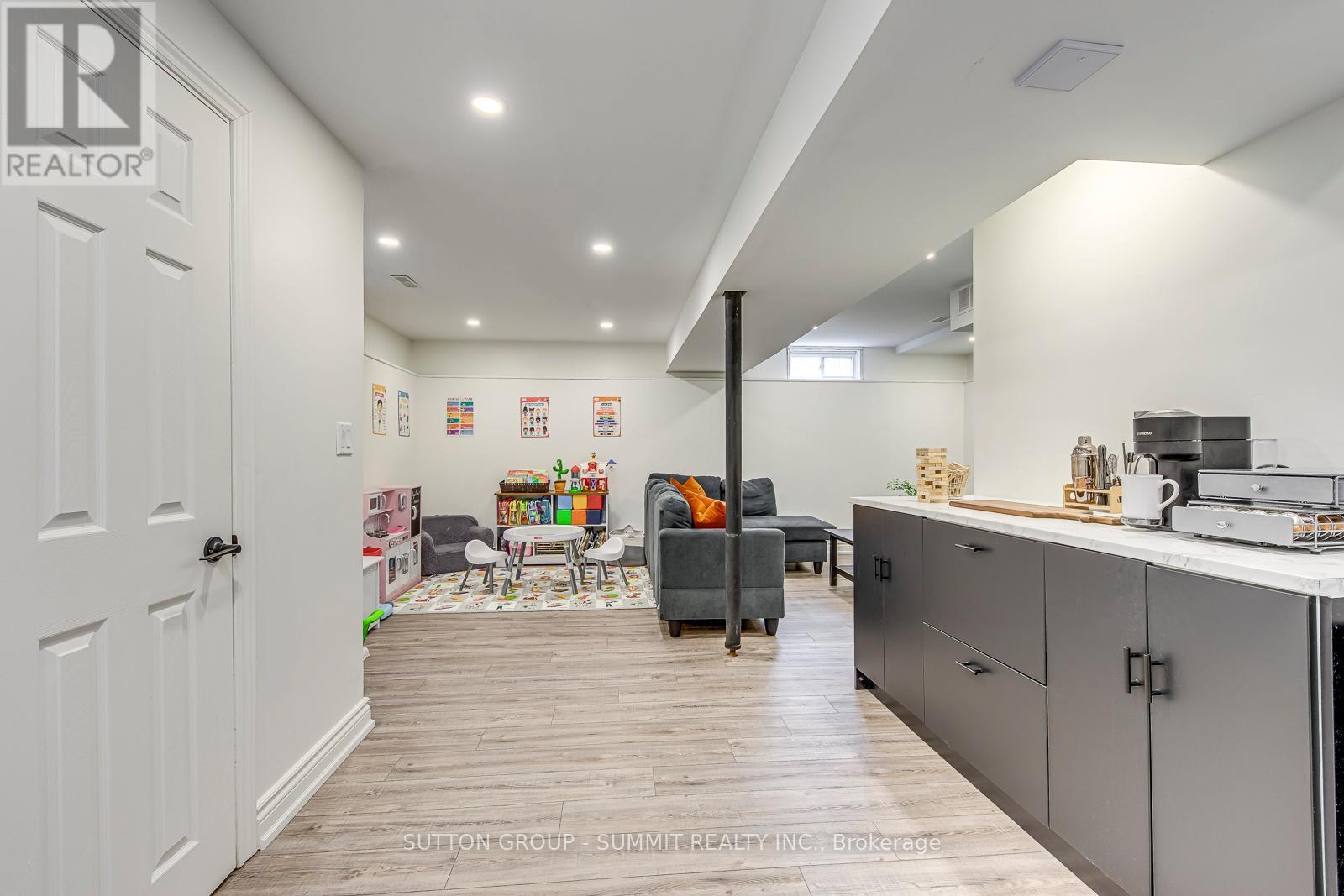 46 Frazer Road, Ajax, Ontario L1S 4B2 - Photo 25 - E12923496