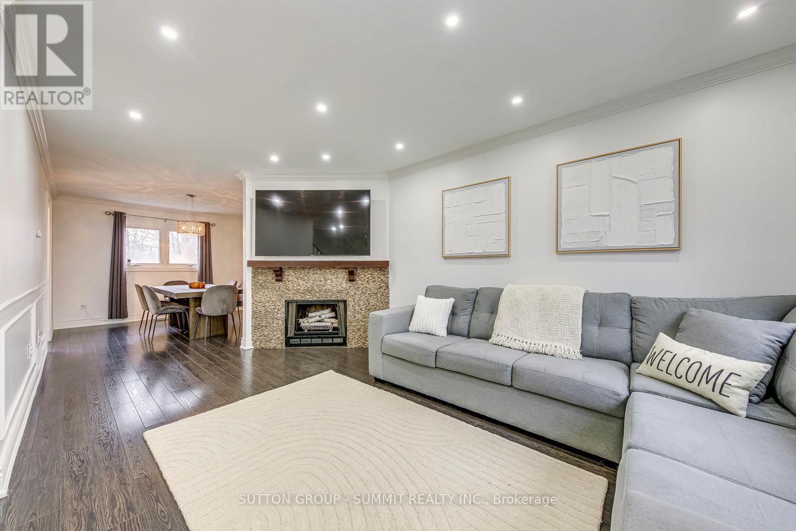 46 Frazer Road, Ajax, Ontario L1S 4B2 - Photo 5 - E12923496