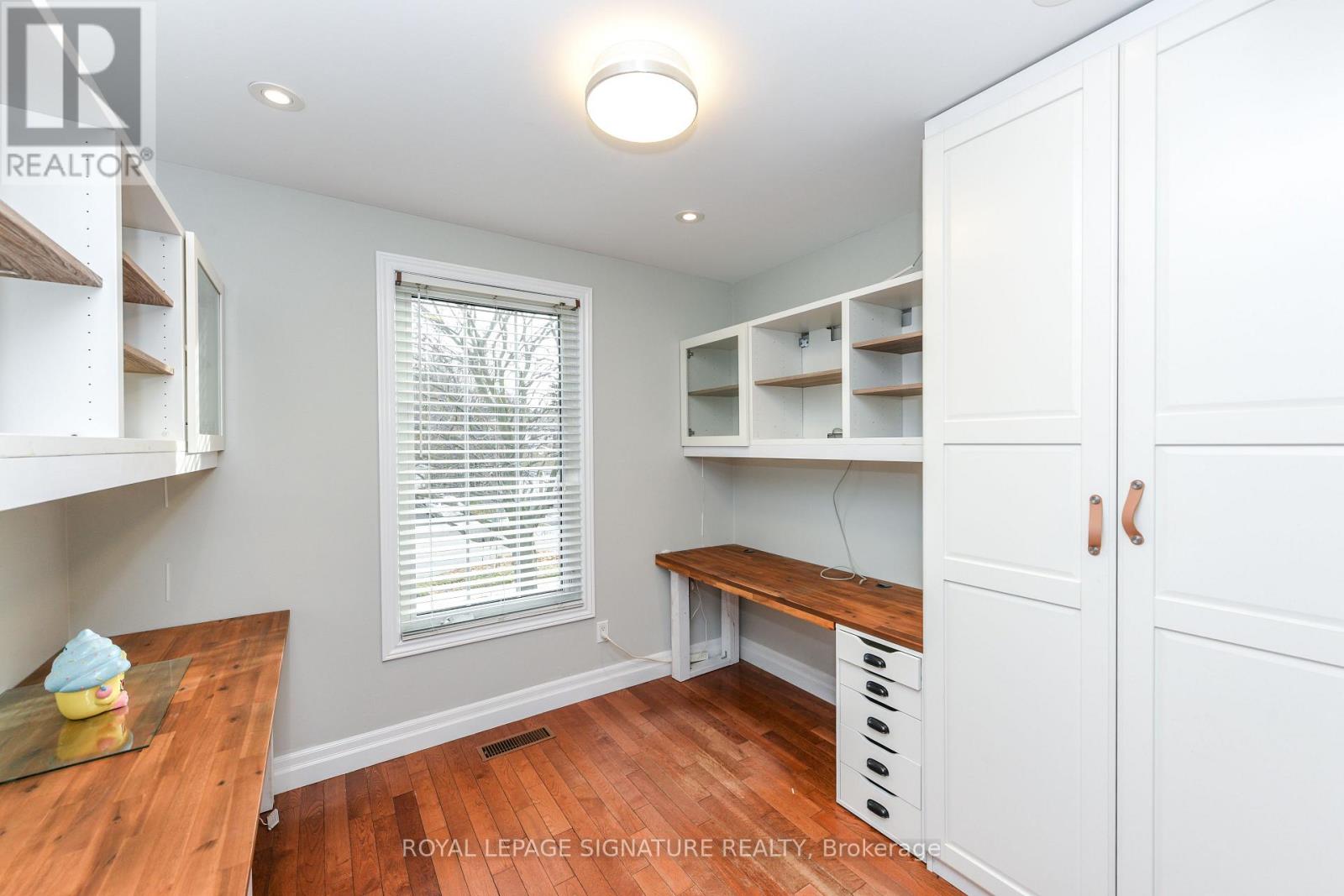 Upper Level - 3162 Folkway Drive, Mississauga, Ontario L5L 2A3 - Photo 22 - W12895142