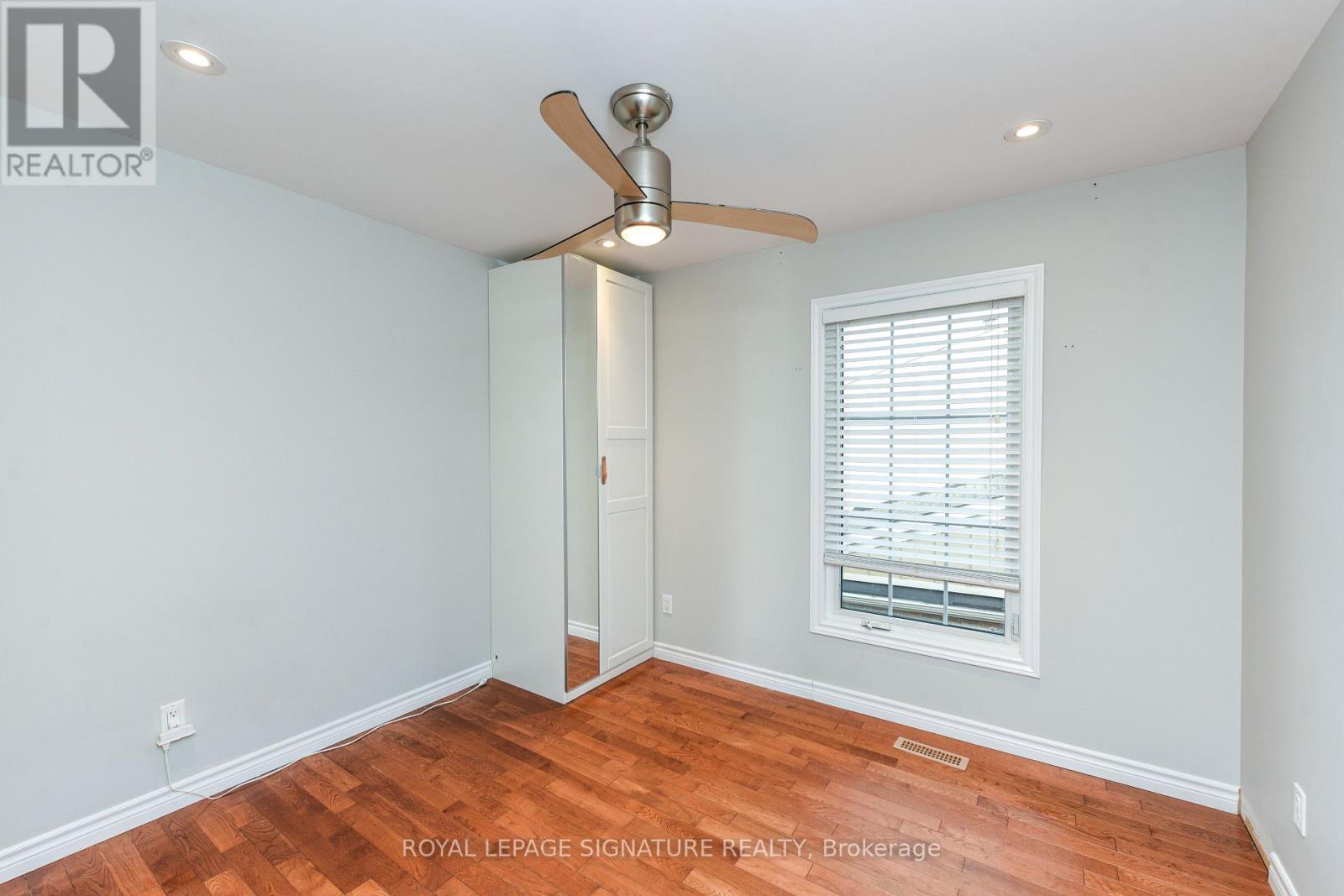 Upper Level - 3162 Folkway Drive, Mississauga, Ontario L5L 2A3 - Photo 28 - W12895142