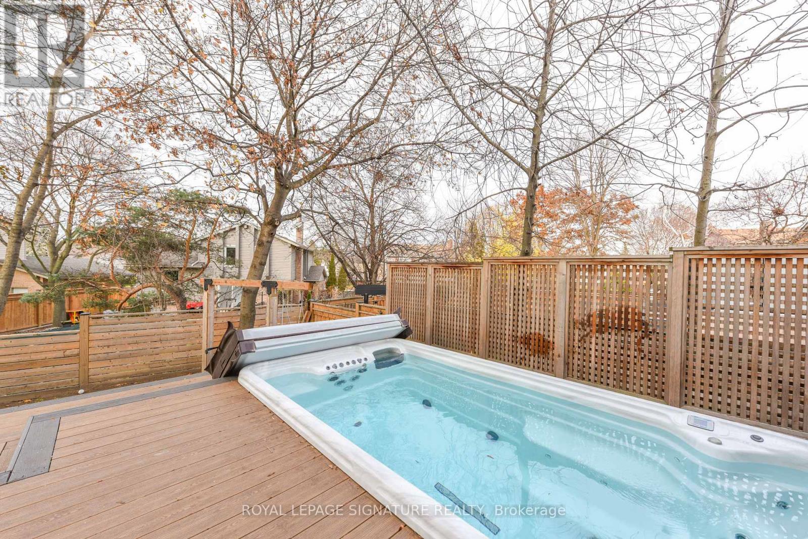 Upper Level - 3162 Folkway Drive, Mississauga, Ontario L5L 2A3 - Photo 38 - W12895142