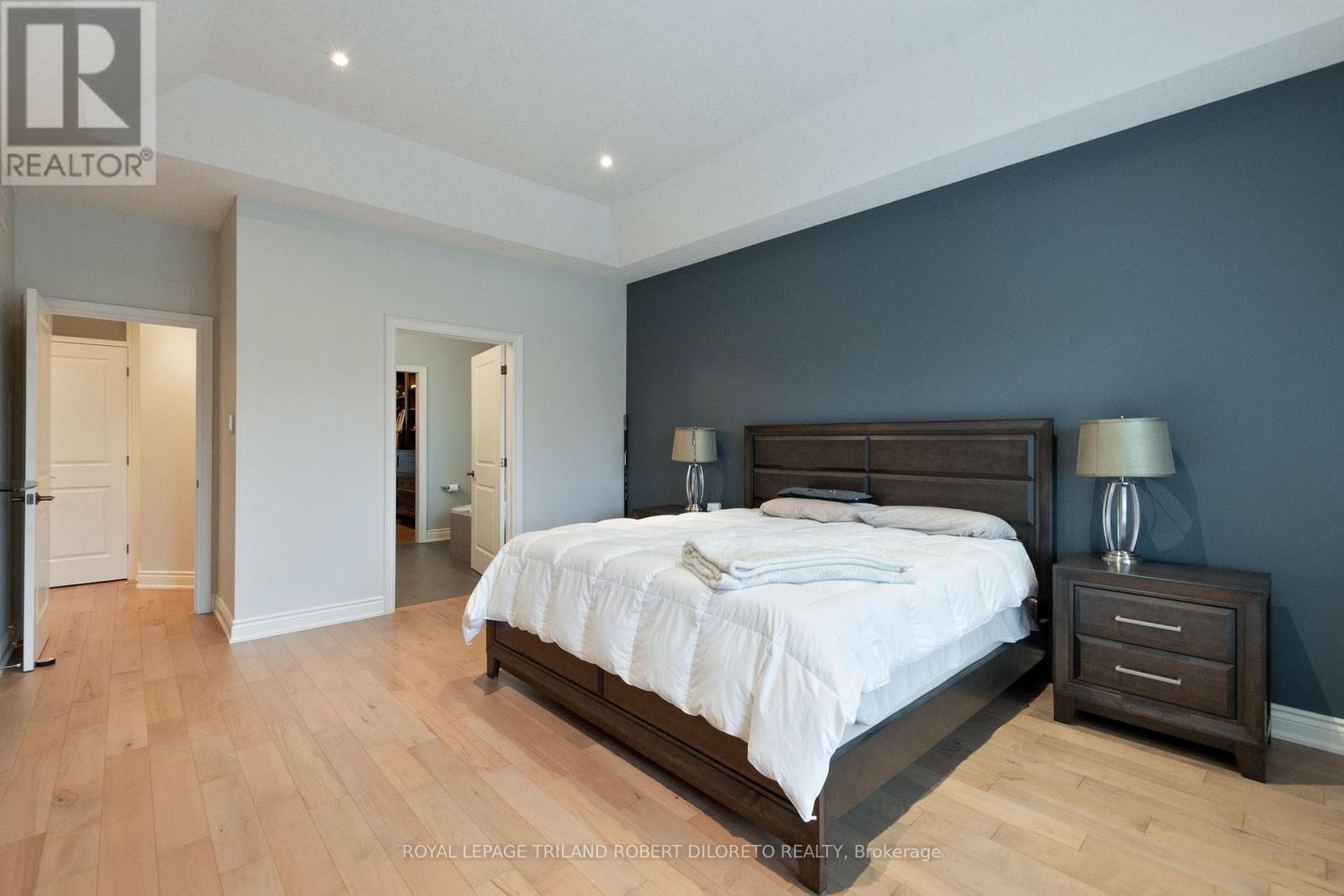 6968 Clayton Walk, London South, Ontario  N6P 0B2 - Photo 18 - X12923354