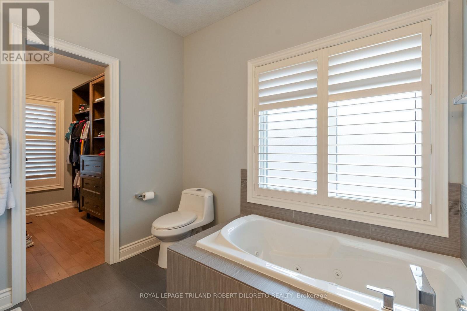 6968 Clayton Walk, London South, Ontario  N6P 0B2 - Photo 21 - X12923354