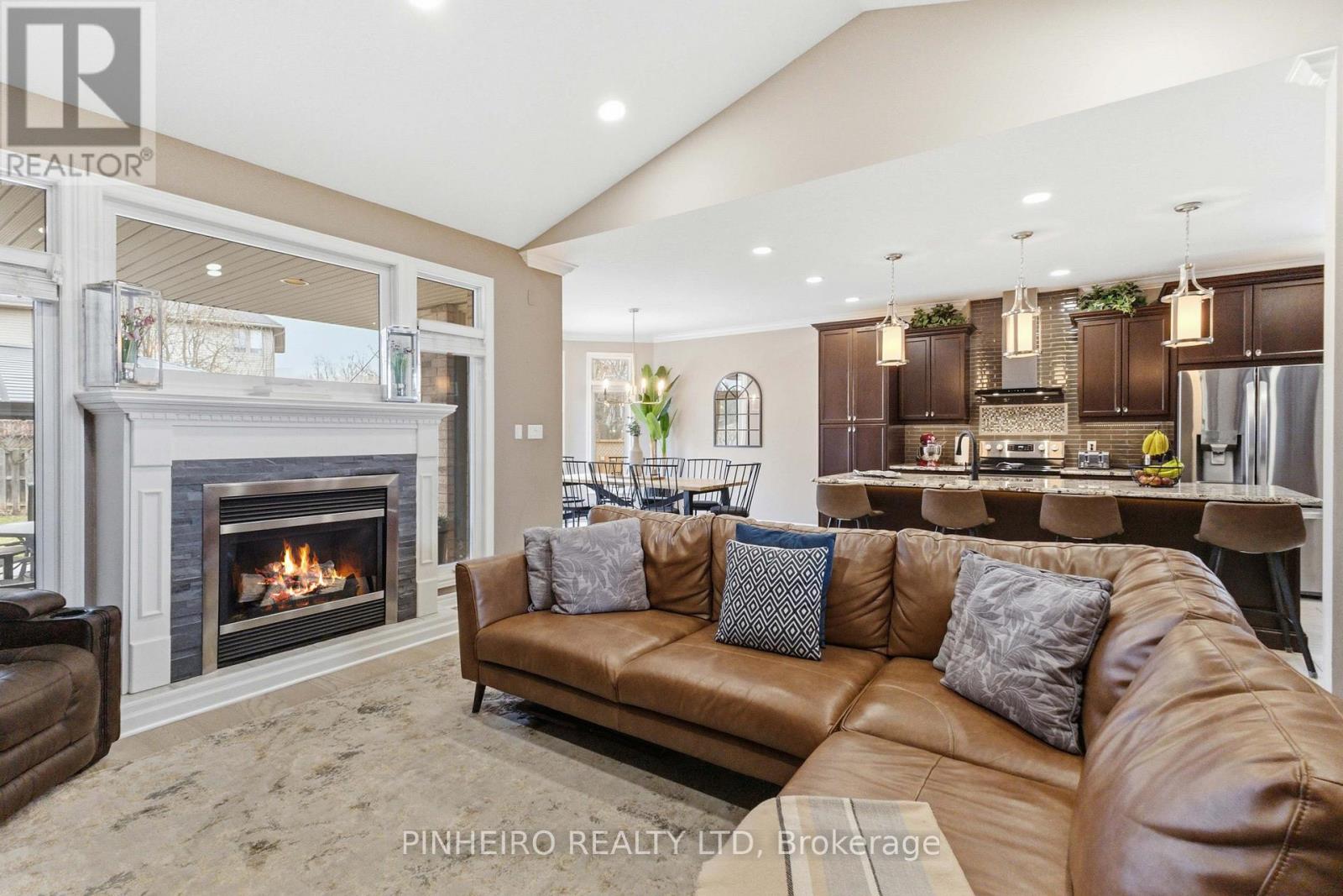 223 Birchmount Street, London South, Ontario  N6K 4X8 - Photo 5 - X12923488