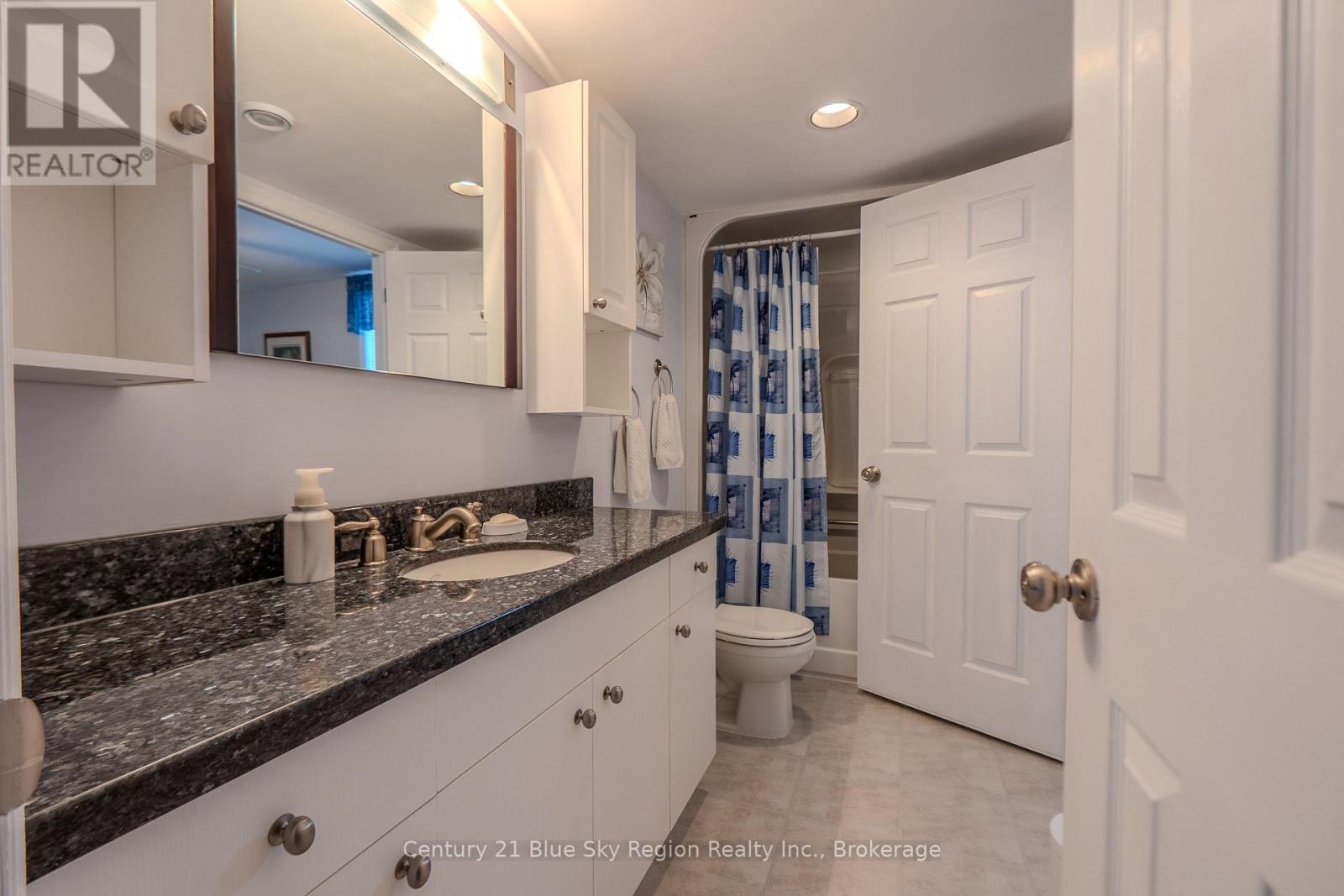 165 Carmichael Drive, North Bay, Ontario  P1B 8G2 - Photo 36 - X12923478