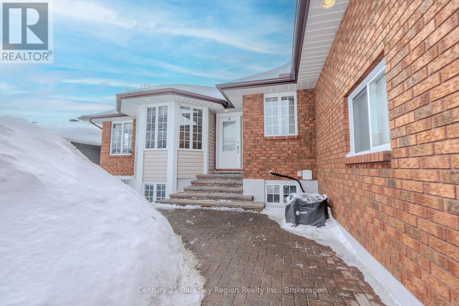165 Carmichael Drive, North Bay, Ontario  P1B 8G2 - Photo 44 - X12923478
