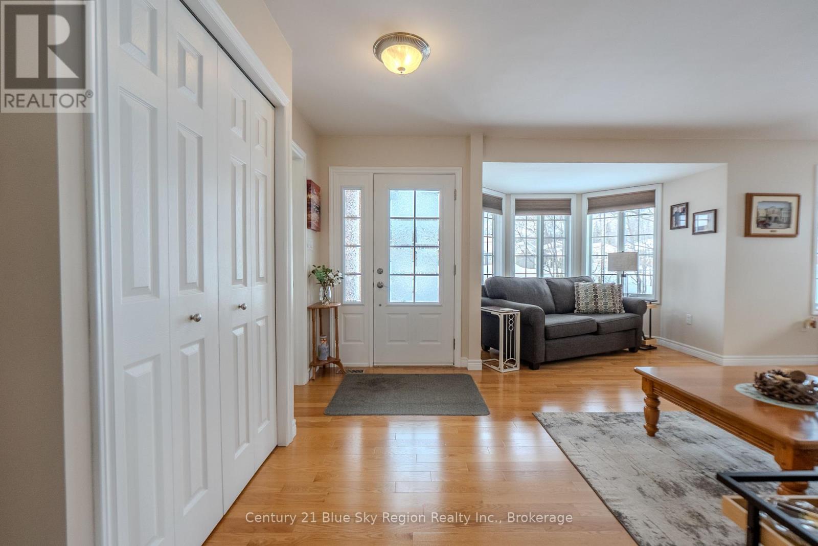 165 Carmichael Drive, North Bay, Ontario  P1B 8G2 - Photo 9 - X12923478