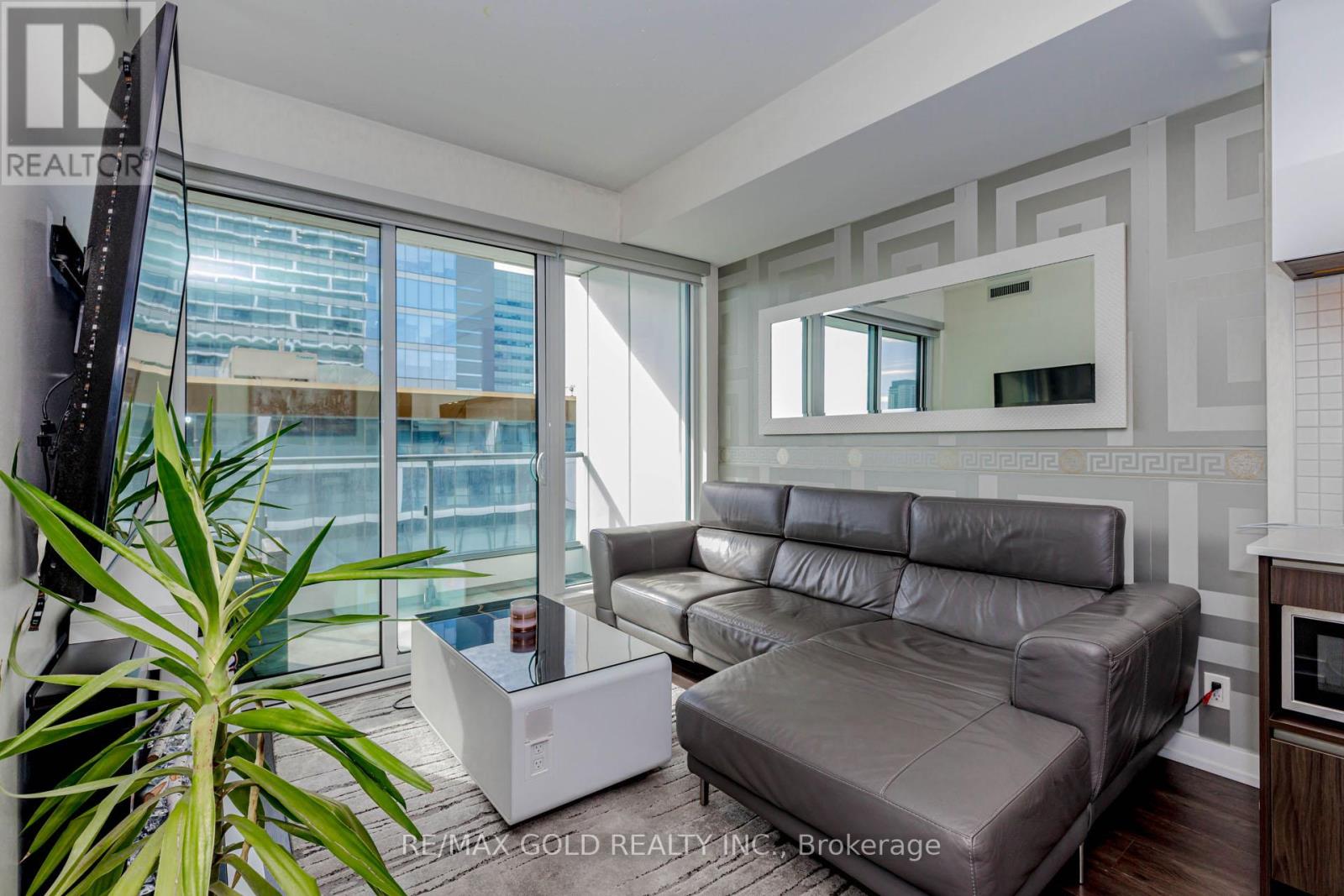 502 - 5 Buttermill Avenue, Vaughan, Ontario  L4K 0J7 - Photo 16 - N12923392