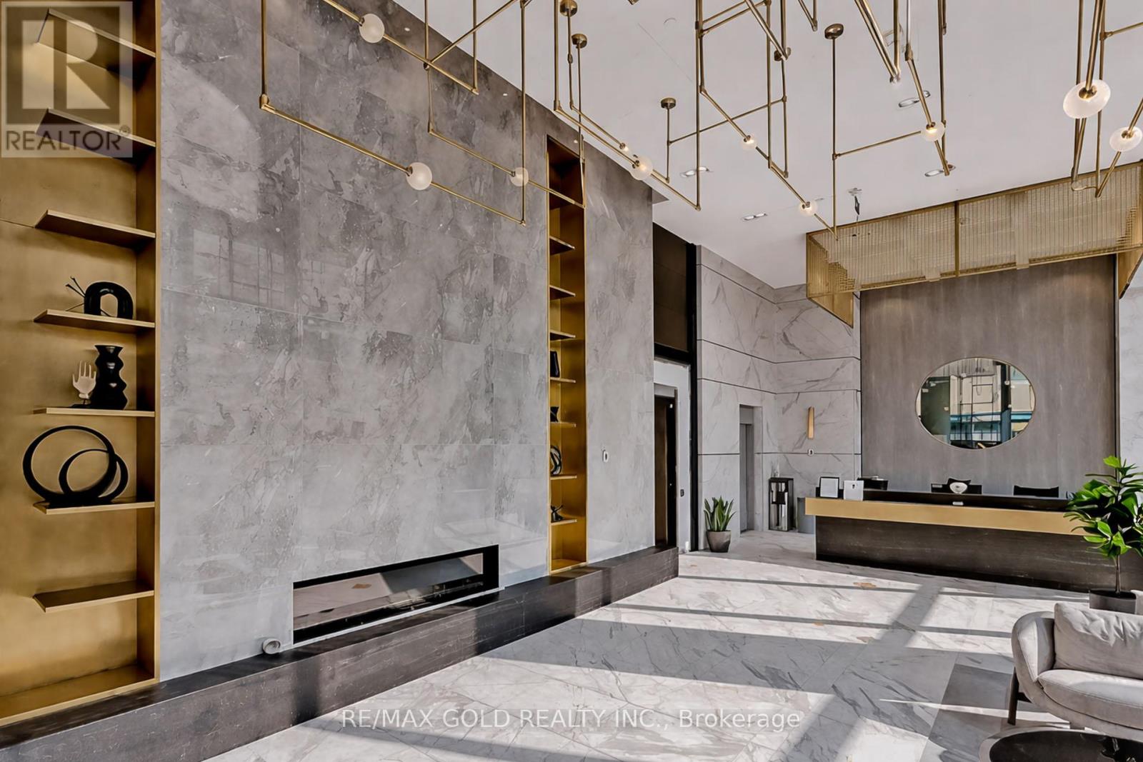 502 - 5 Buttermill Avenue, Vaughan, Ontario  L4K 0J7 - Photo 2 - N12923392