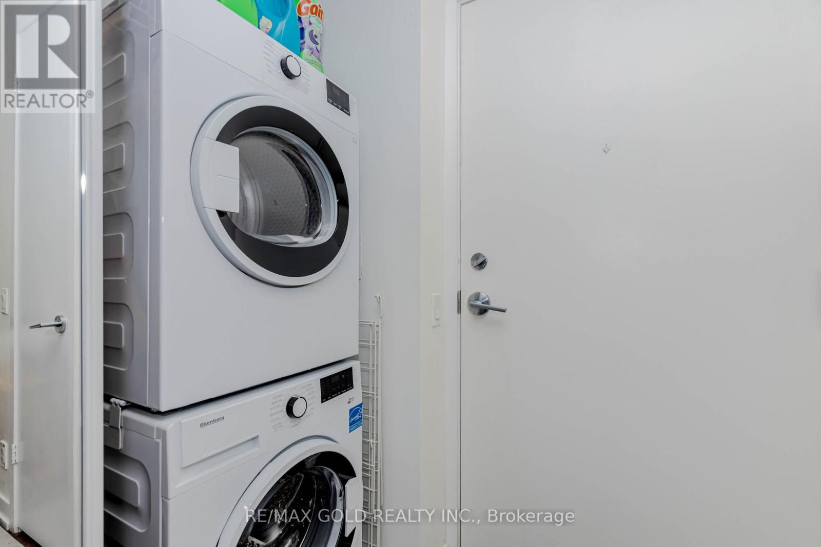 502 - 5 Buttermill Avenue, Vaughan, Ontario  L4K 0J7 - Photo 24 - N12923392