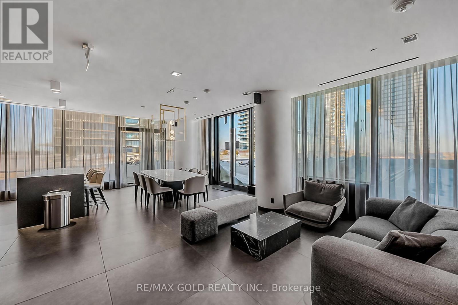 502 - 5 Buttermill Avenue, Vaughan, Ontario  L4K 0J7 - Photo 29 - N12923392