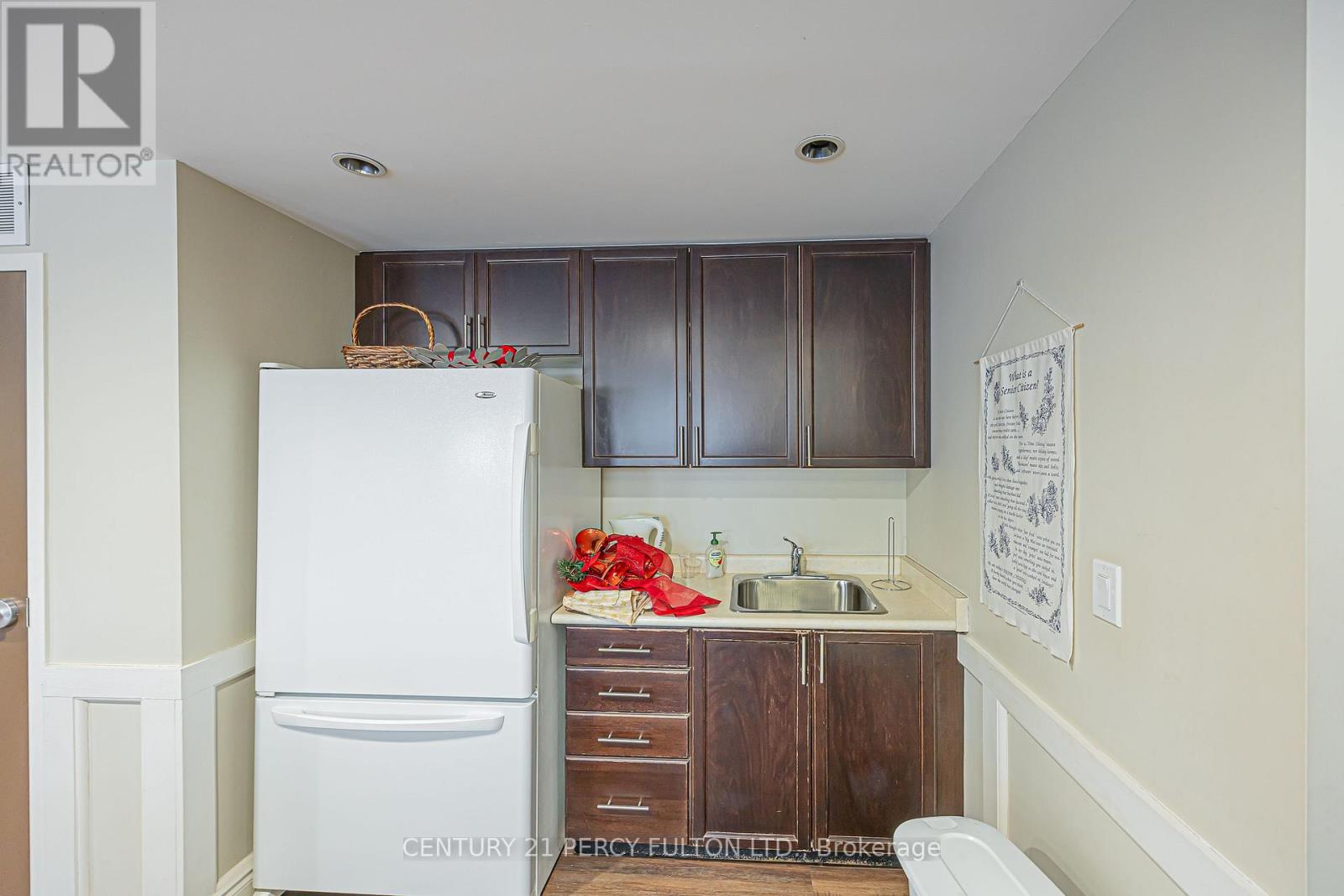 211 - 220 Main Street N, Uxbridge, Ontario  L9P 0B6 - Photo 27 - N12923492