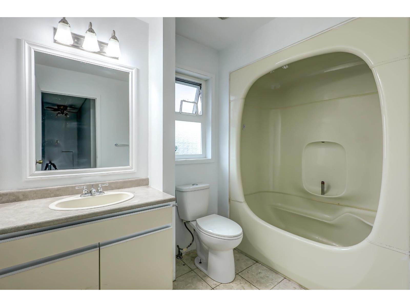 6091 172 Street, Surrey, British Columbia  V3S 4Y2 - Photo 24 - R3093423