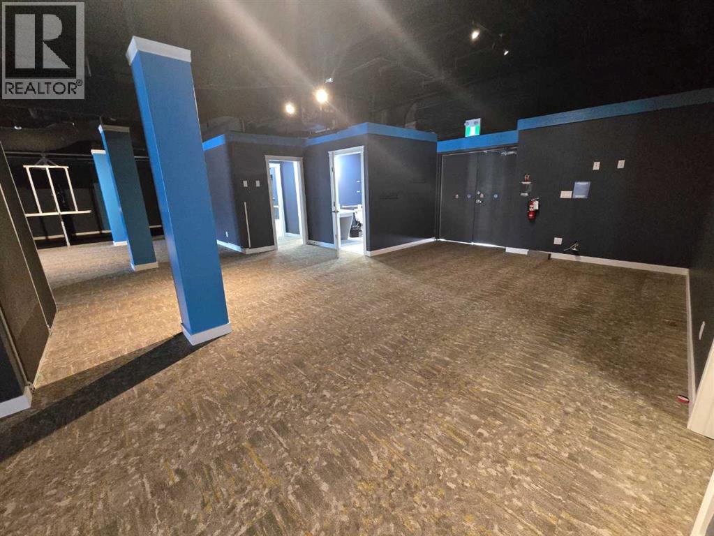 120 & 130, 4707 50 Street, Red Deer, Alberta  T4N 1X3 - Photo 6 - A2269997