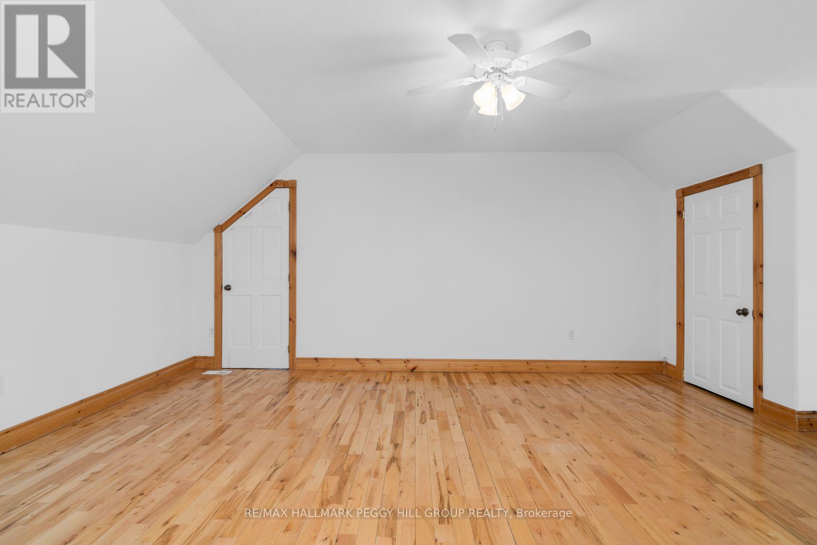 18 Trillium Trail, Oro-Medonte, Ontario  L0K 1E0 - Photo 12 - S12923416