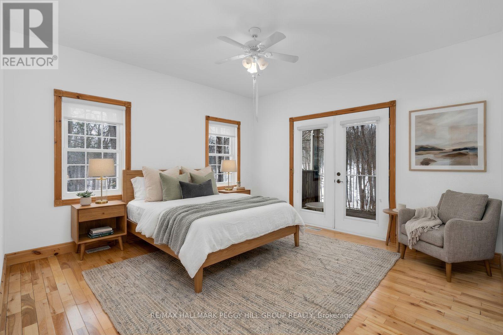 18 Trillium Trail, Oro-Medonte, Ontario  L0K 1E0 - Photo 7 - S12923416