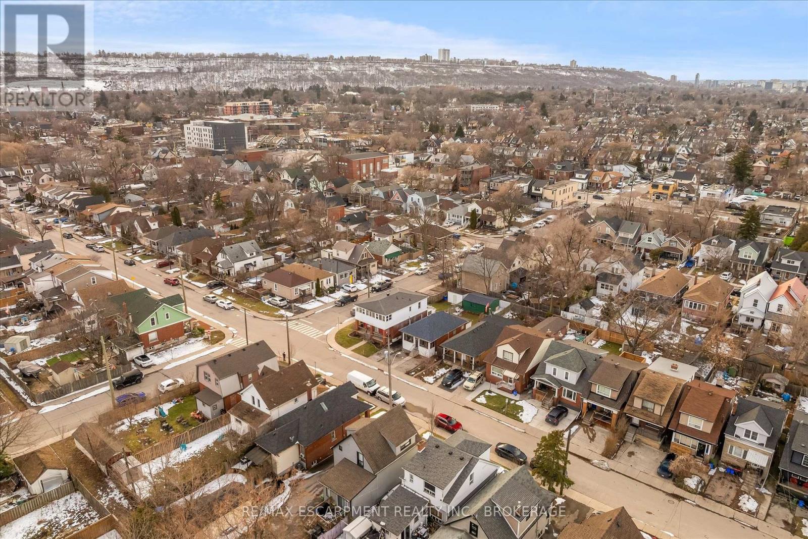 121 Edgemont Street N, Hamilton (Crown Point), Ontario  L8H 4E2 - Photo 45 - X12923318