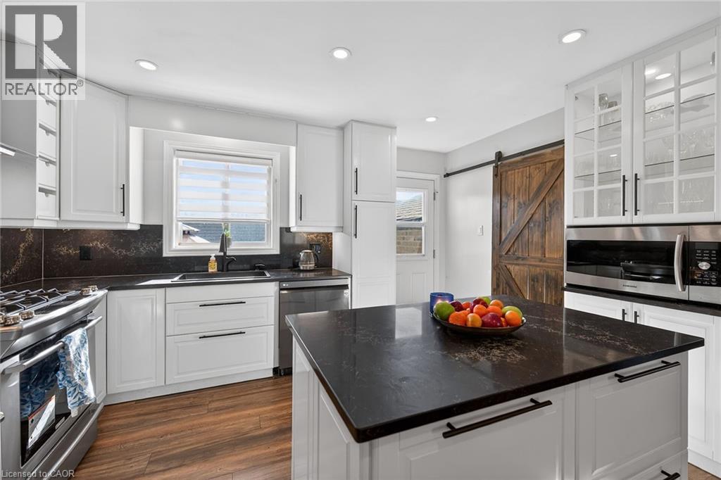 Lorem Ipsum Dolor, Mount Hope, Ontario  L0R  - Photo 15 - DEMO29519034