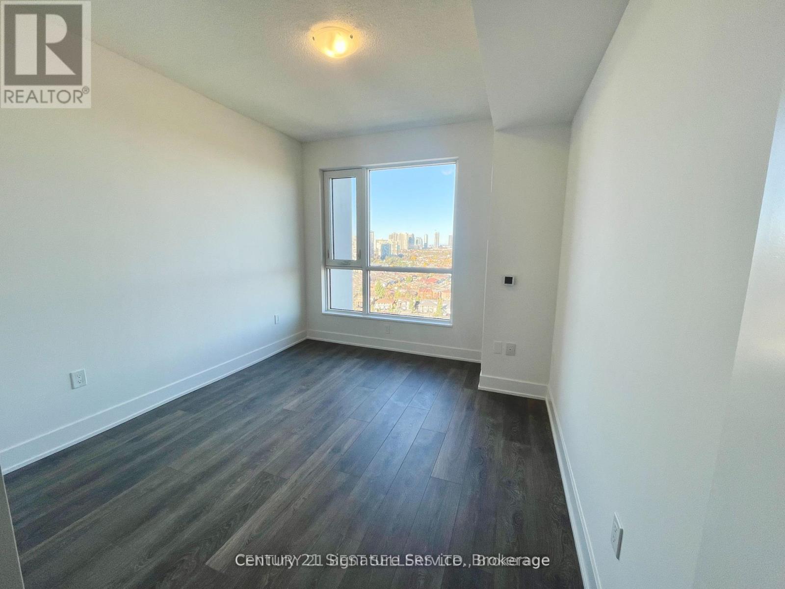 1906 - 202 Burnhamthorpe Road E, Mississauga, Ontario  L5A 4L4 - Photo 16 - W12923330