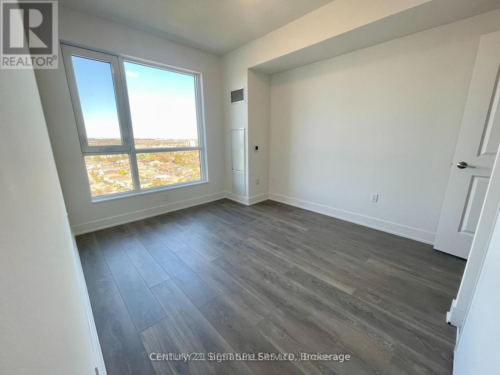 1906 - 202 Burnhamthorpe Road E, Mississauga, Ontario  L5A 4L4 - Photo 18 - W12923330