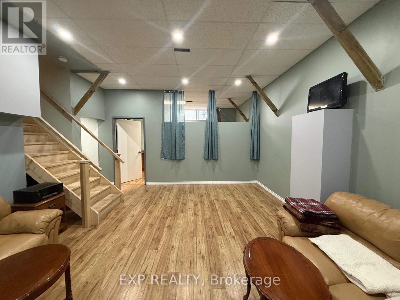 Lower - 71 Sherin Court, Caledon, Ontario  L7E 3T6 - Photo 4 - W12923384