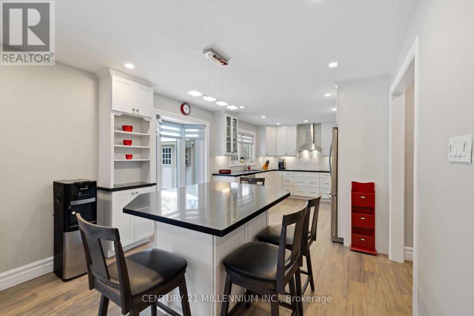 4 Marchmount Crescent, Brampton, Ontario  L6S 2S9 - Photo 9 - W12923400