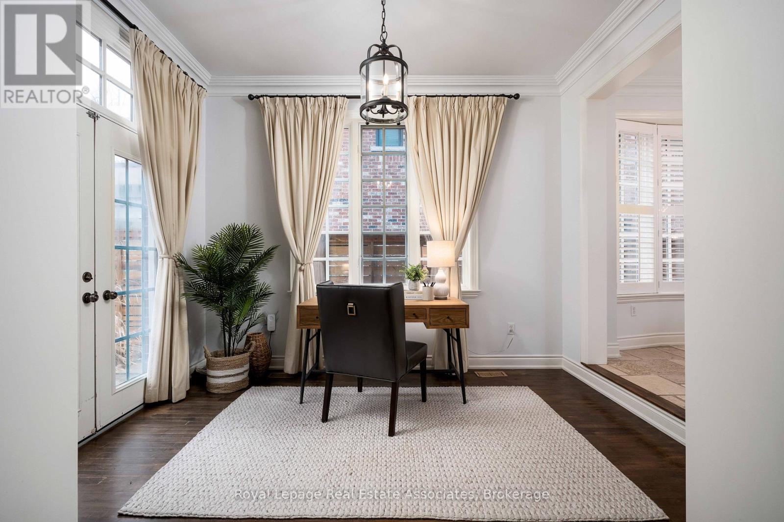 1175 Riverbank Way, Oakville, Ontario  L6H 6X4 - Photo 18 - W12923402