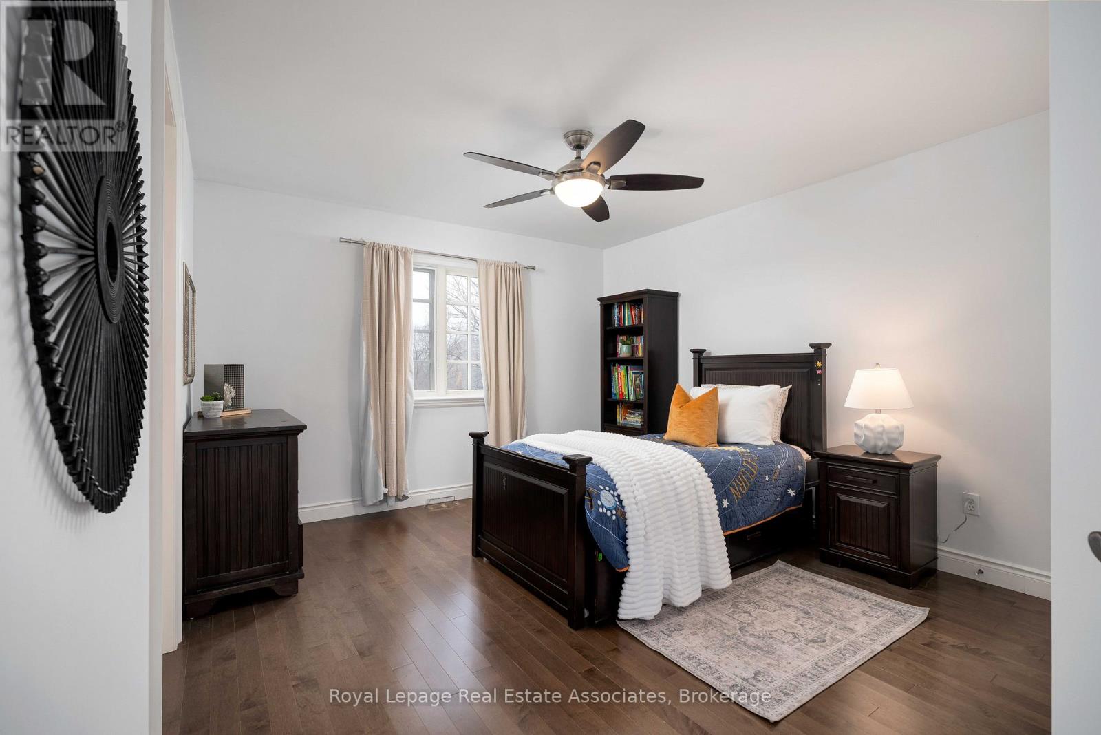 1175 Riverbank Way, Oakville, Ontario  L6H 6X4 - Photo 25 - W12923402