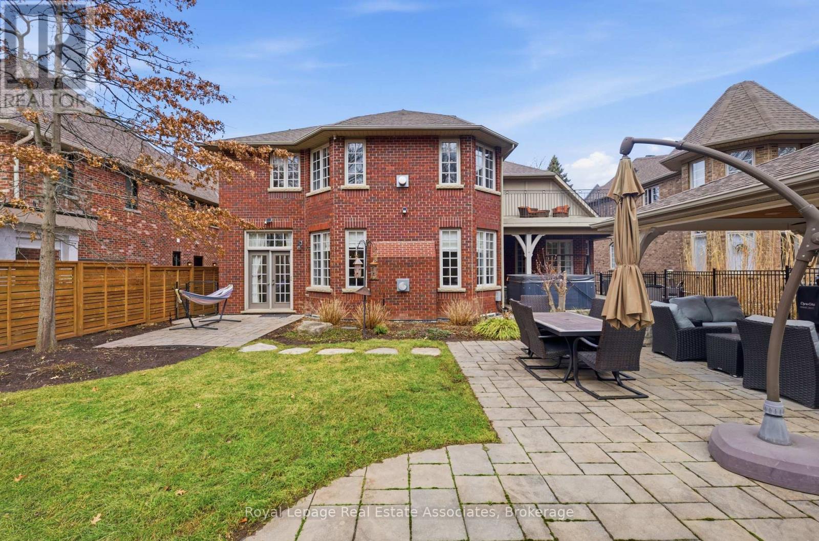 1175 Riverbank Way, Oakville, Ontario  L6H 6X4 - Photo 42 - W12923402