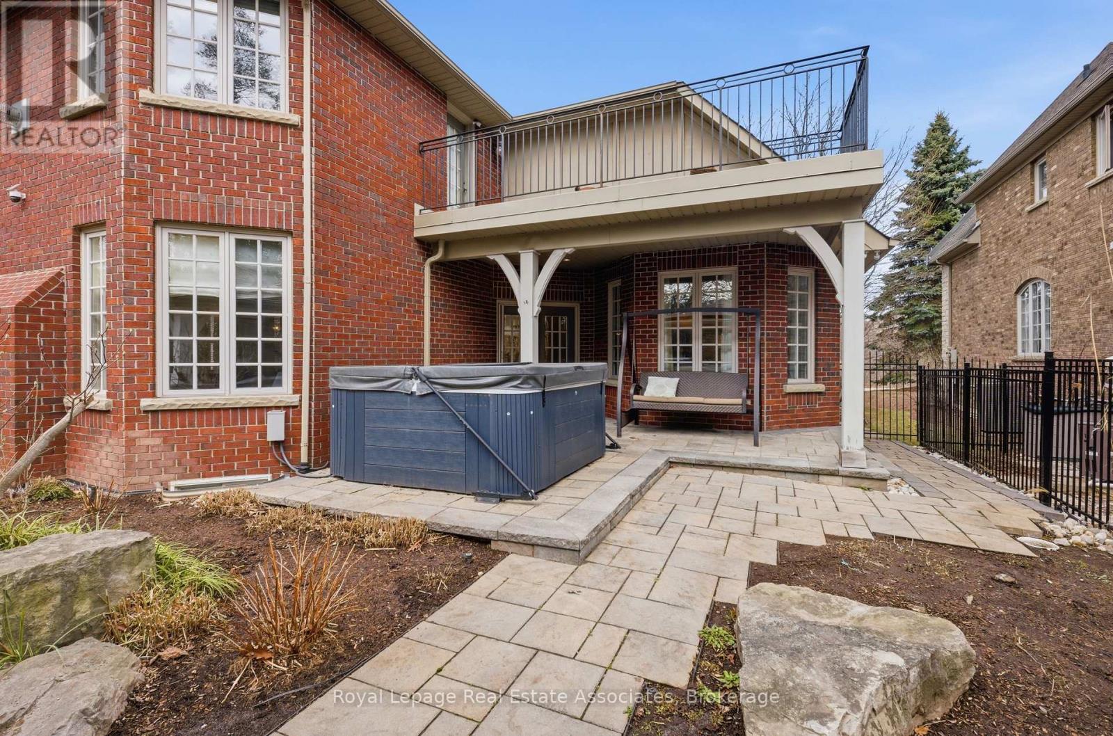 1175 Riverbank Way, Oakville, Ontario  L6H 6X4 - Photo 46 - W12923402