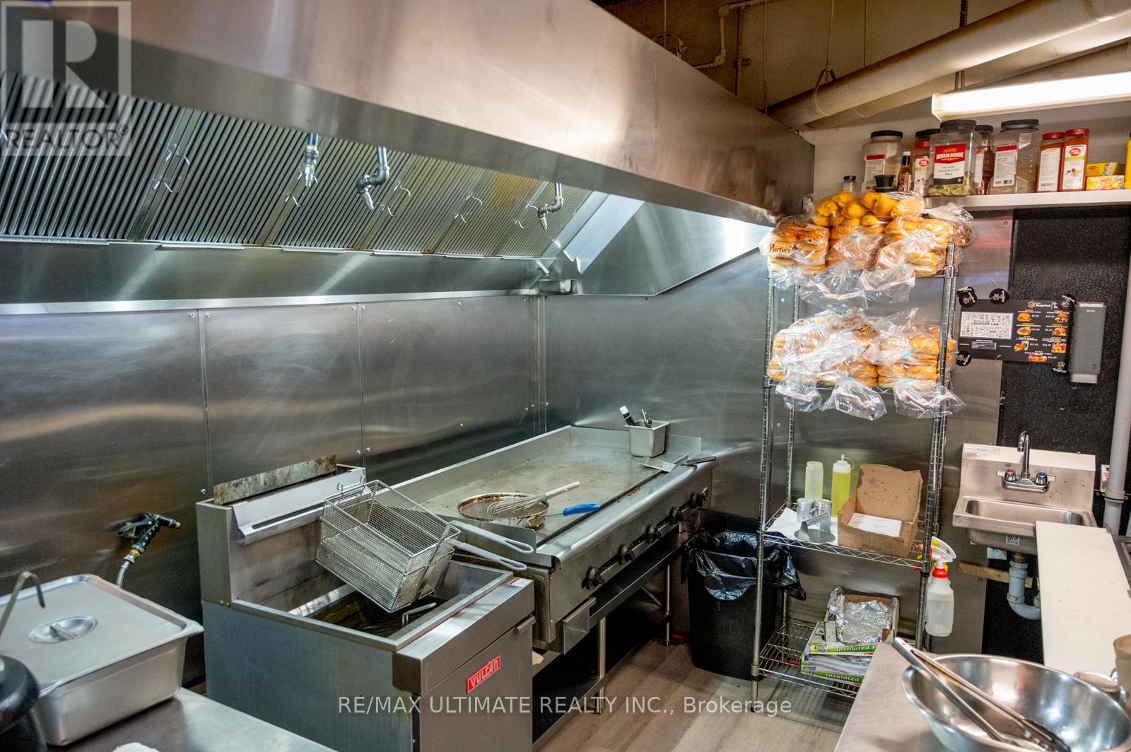 1205 Queen Street W, Toronto, Ontario M6K 0B9 - Photo 36 - W12923404