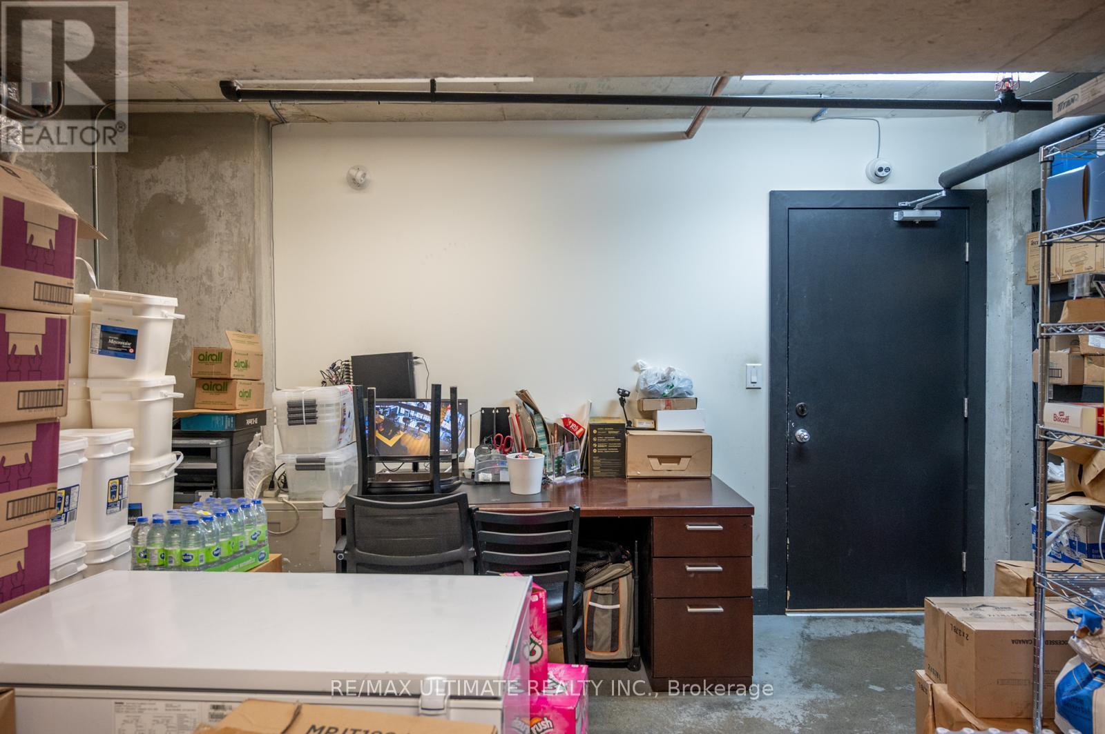 1205 Queen Street W, Toronto, Ontario M6K 0B9 - Photo 45 - W12923404