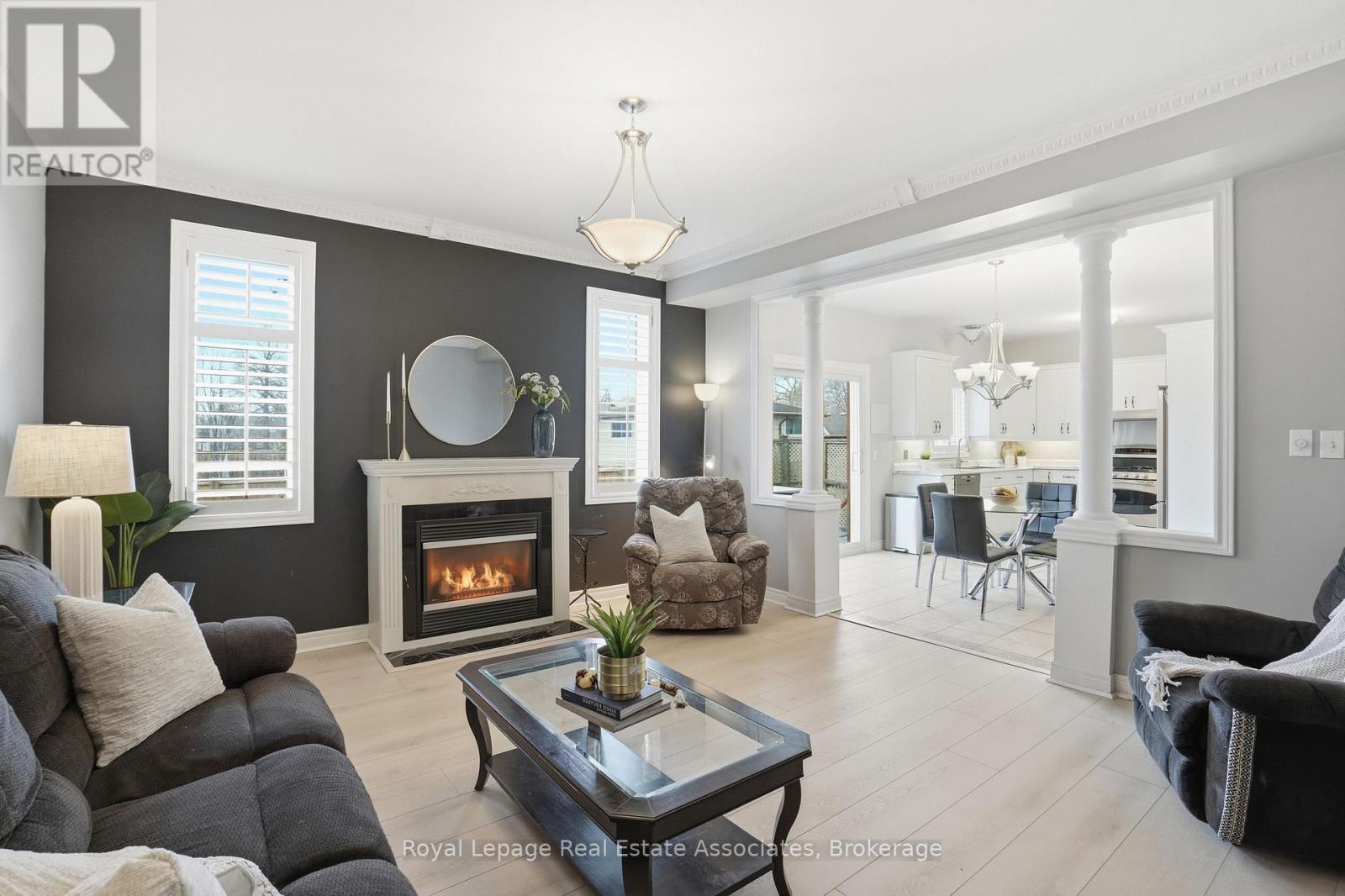 486 Delaney Court, Burlington, Ontario  L7L 5T7 - Photo 21 - W12923430