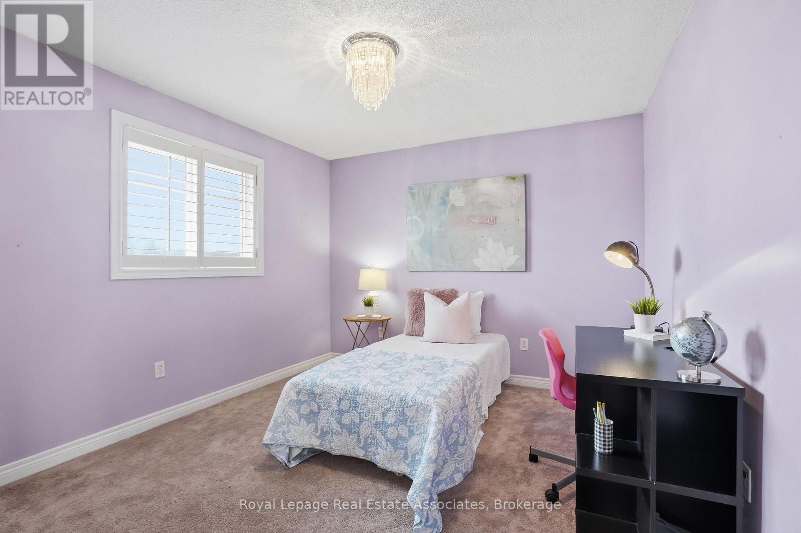 486 Delaney Court, Burlington, Ontario  L7L 5T7 - Photo 33 - W12923430