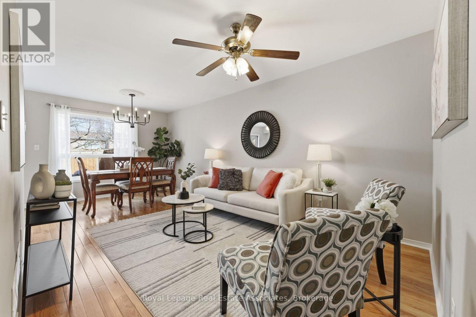 27 - 819 Village Green Boulevard, Mississauga, Ontario  L5E 3H7 - Photo 9 - W12923456